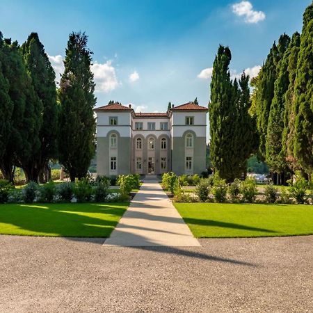 Boutique Hotel Villa Monty Banks Cesena Exteriör bild