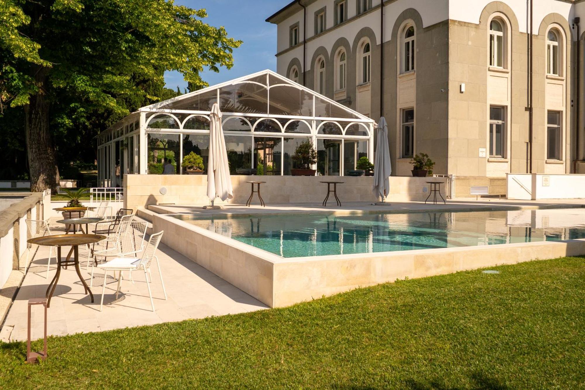 Boutique Hotel Villa Monty Banks Cesena Exteriör bild